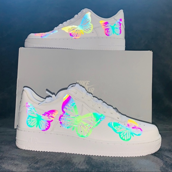 Custom Rainbow reflective butterfly - Picture 2 of 4